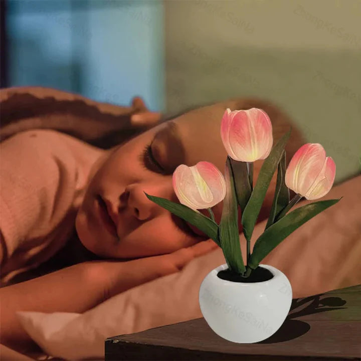 Tulip LED Table Lamp in Ceramic Pot – Warm Decorative Light