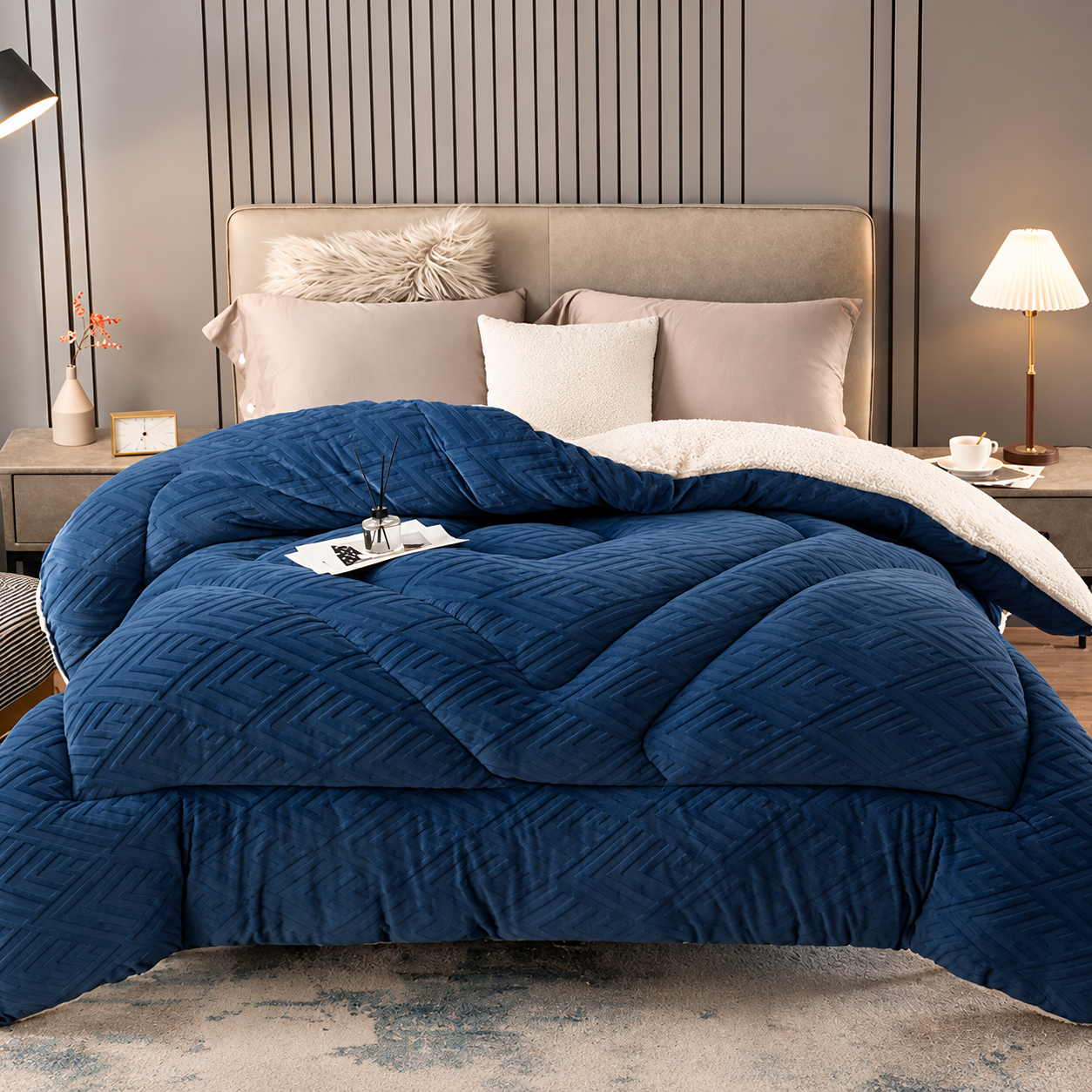 Sherpa Fleece Bettdecke mit gestepptem Innenfutter