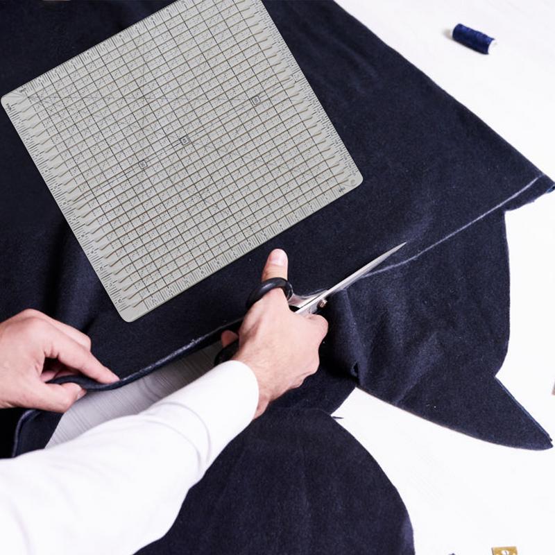 Quilt-Lineal 5-in-1 – Präzises Schneiden von Stoffen