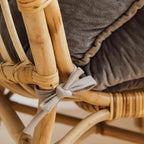 Ergonomisches Sitzkissen mit Rückenstütze und Hasenohren
