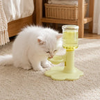 Wasserspender für Katzen mit Schwerkraft-System