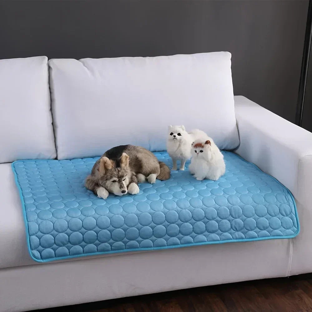Cooling mat for dogs and cats