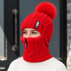Knitted hat with scarf and fur pom-pom – Windproof for cold days