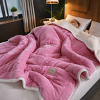 Kuscheldecke Flanell mit Lammwoll-Rückseite
