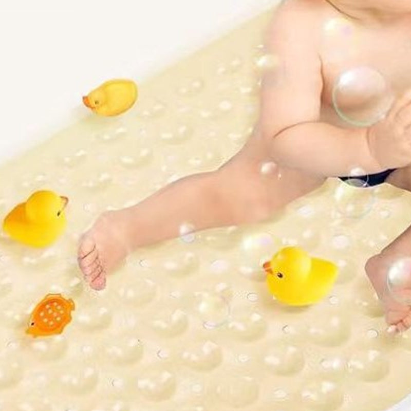 Non-slip bathtub mat with 200 suction cups