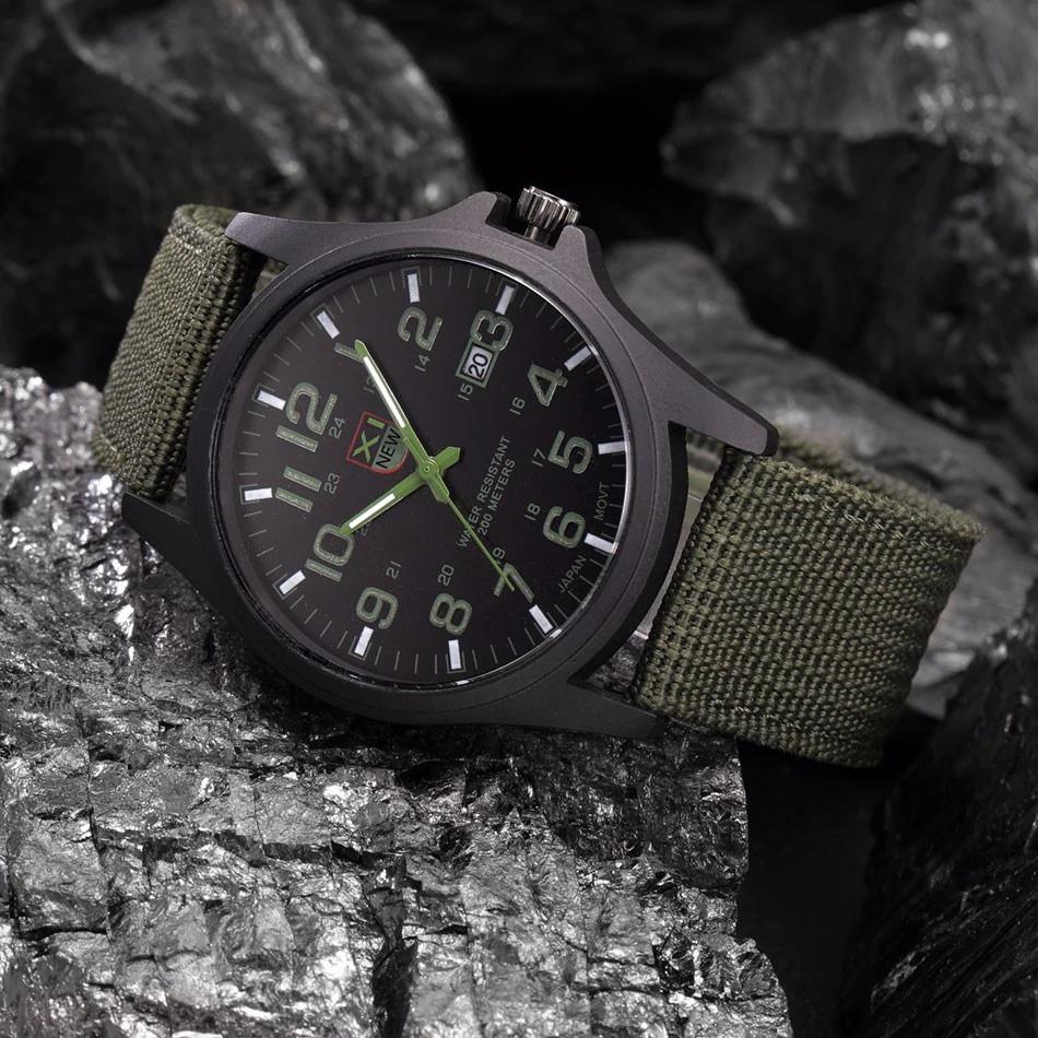 Militäruhr mit Nylonarmband – Wasserfest und schlagfest