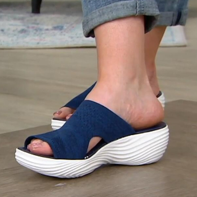 Orthopädische Sandalen Damen mit Keilabsatz