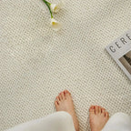 Absorbent doormat with geometric pattern