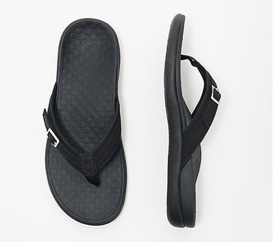 Breathable sandals with anti-slip sole