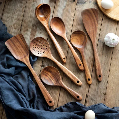 Teak Kitchen Utensil Set – 9 Pieces with Holder & Spoon Rest