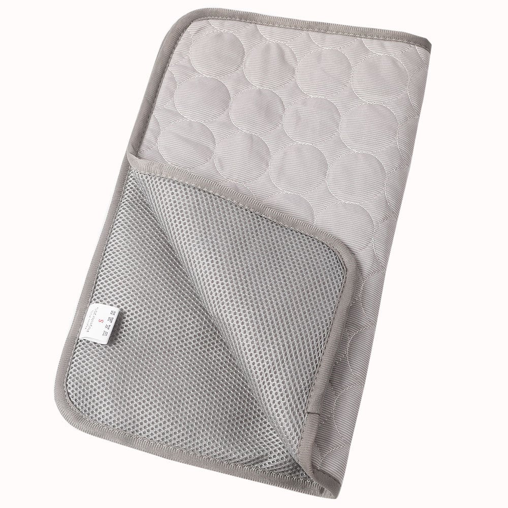 Cooling Mat for Dogs – Self-Cooling and Softly Padded