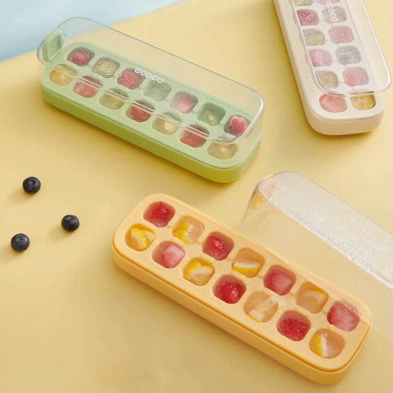 Eiswürfelform mit Pressmechanismus
