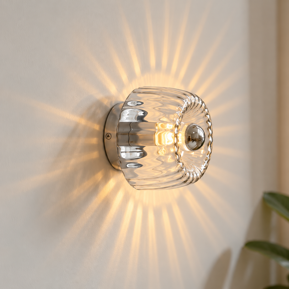 Wandlampe Glas Bauhaus-Stil mit Sunburst-Lichteffekt