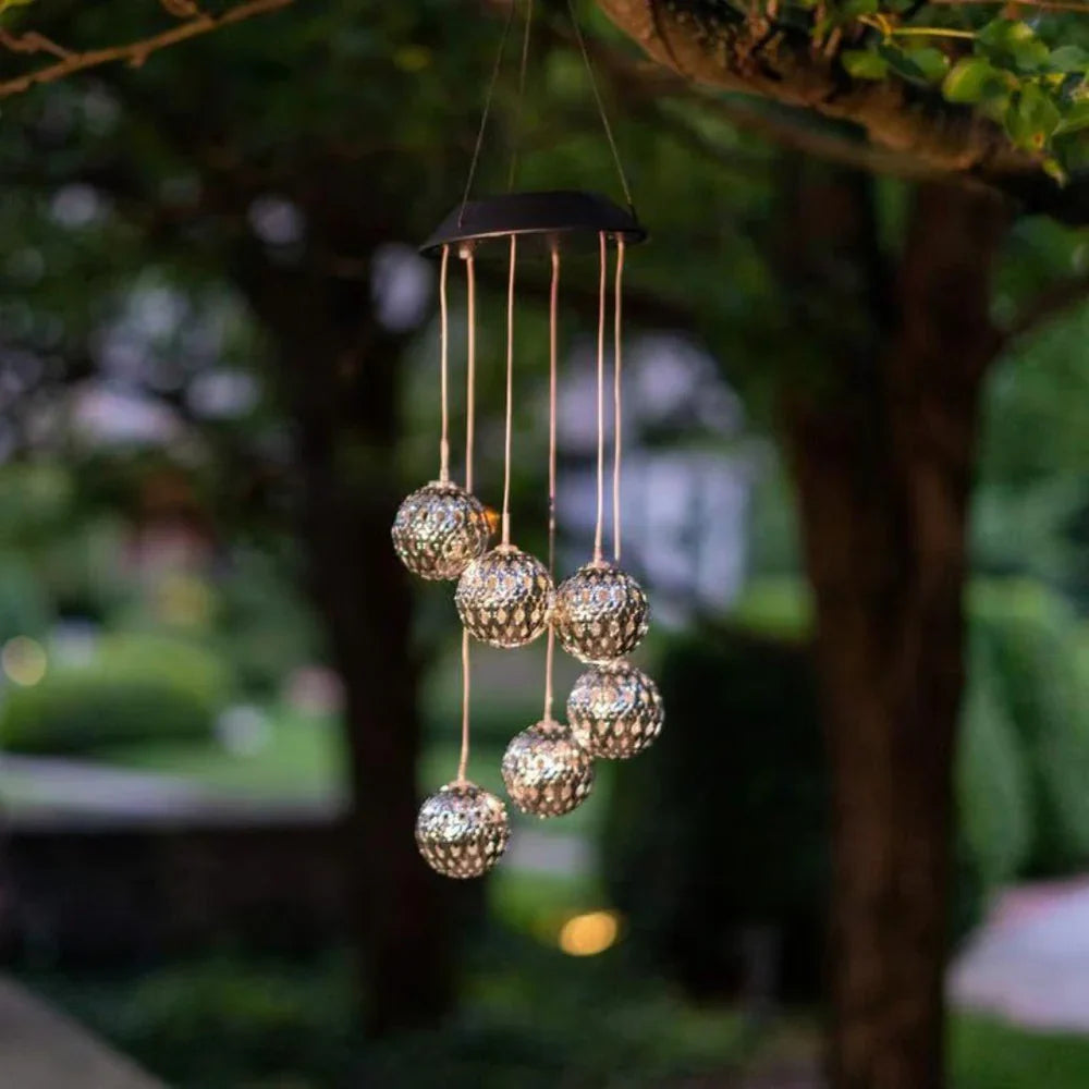 Solar-LED-Windspiel – Farbwechselndes Licht für Garten & Balkon