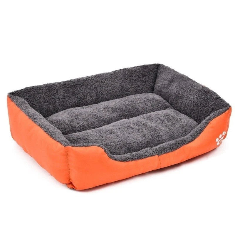 Dog Bed with Fleece Lining – Soft and Washable