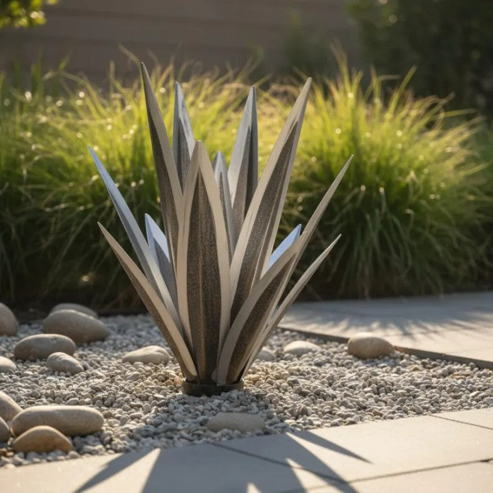 Metall-Agave Gartenfigur – Dekorative Skulptur für Garten & Terrasse