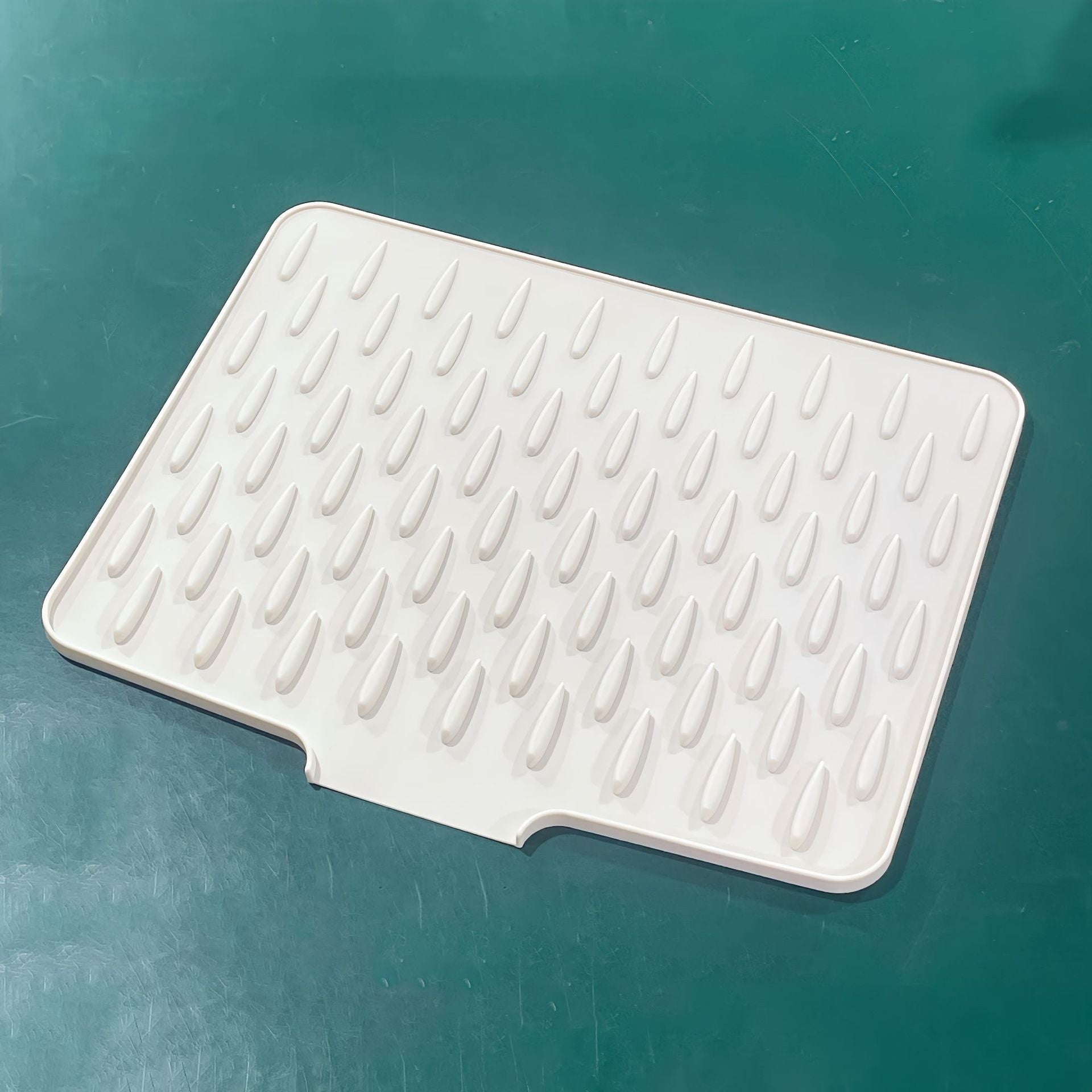 Silicone Drip Mat with Drainage Channel for the Kitchen