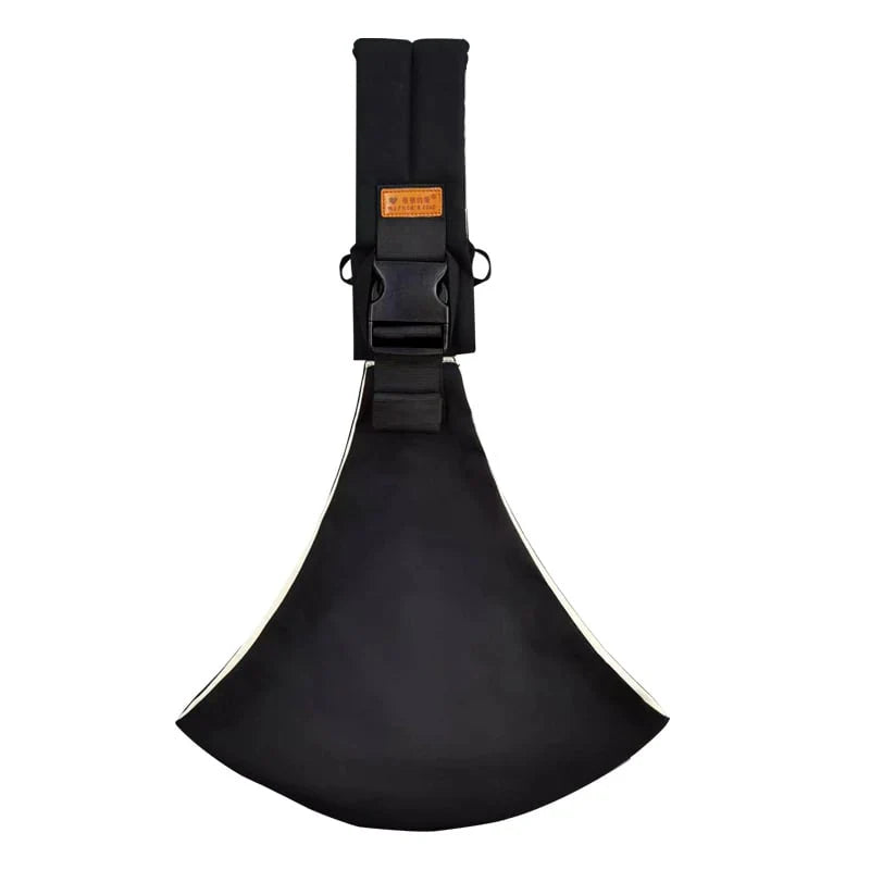 Adjustable baby carrier with buckle system
