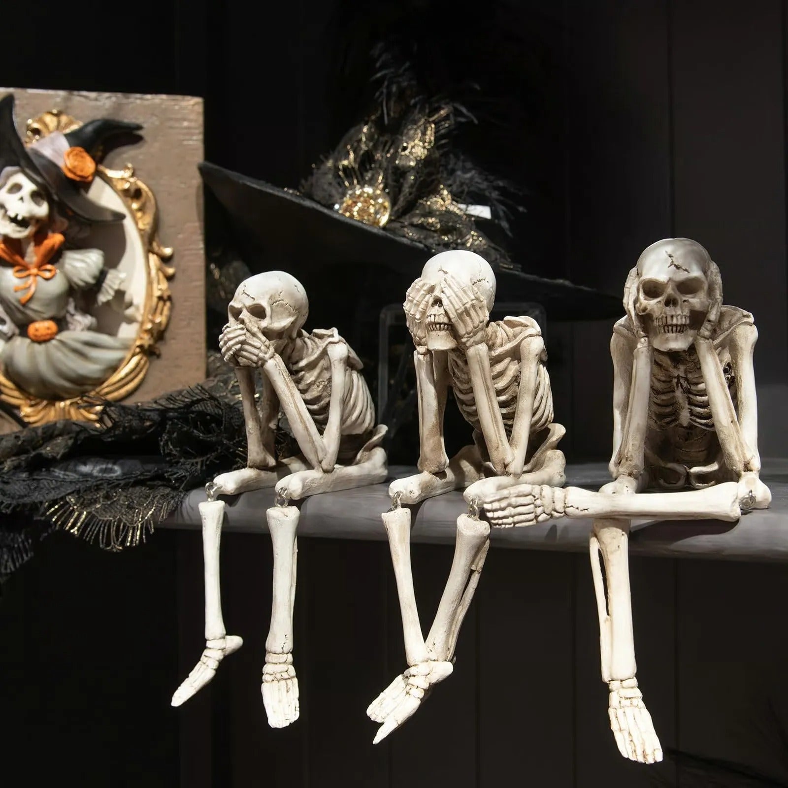 3-teiliges Set mit Skelettfiguren: Herbstliche Dekoration für den Kaminsims