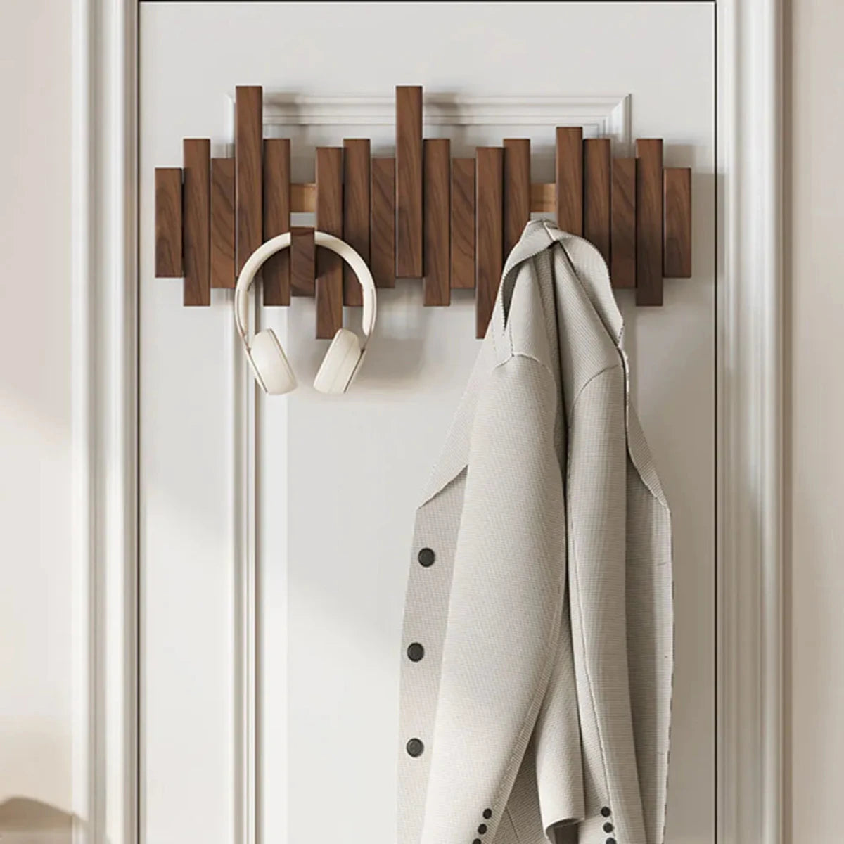 Garderobe Holz mit Piano-Design