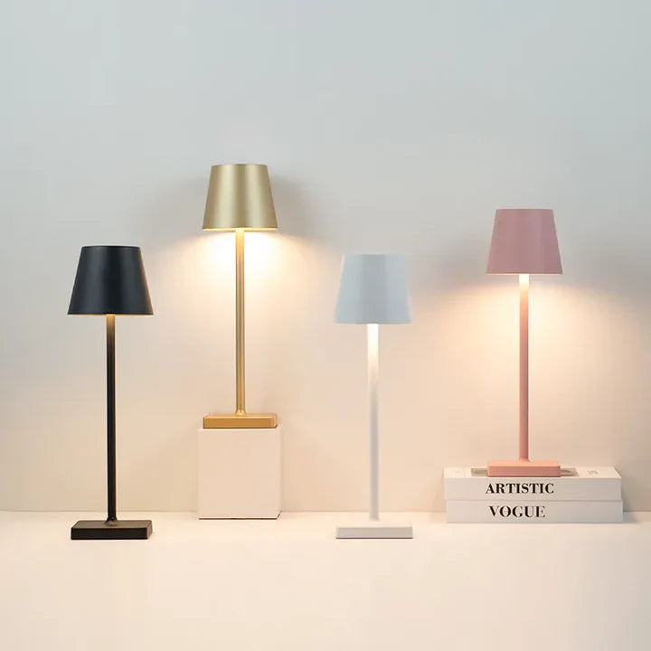 Wireless LED Table Lamp with Touch Dimmer – Cable-Free, Pure Atmosphere