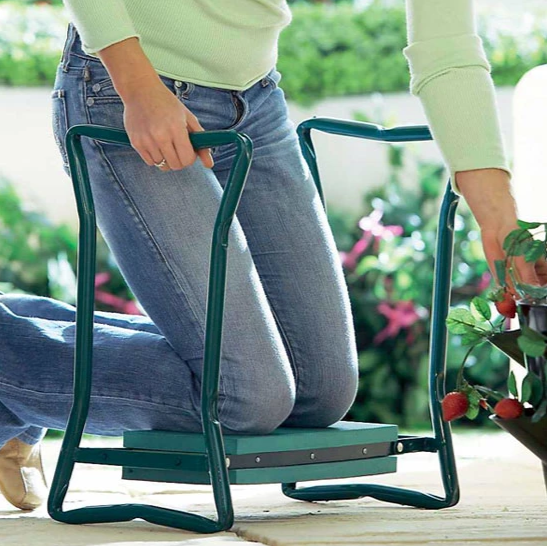 Gartenkniekissen mit Werkzeugtaschen und Sitzfunktion