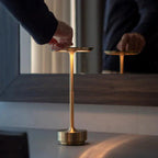 Wireless LED Table Lamp with Dimmer – Warm Atmosphere Anywhere
