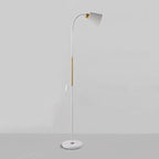 Stehlampe mit verstellbarem Lampenkopf und Bogenstab