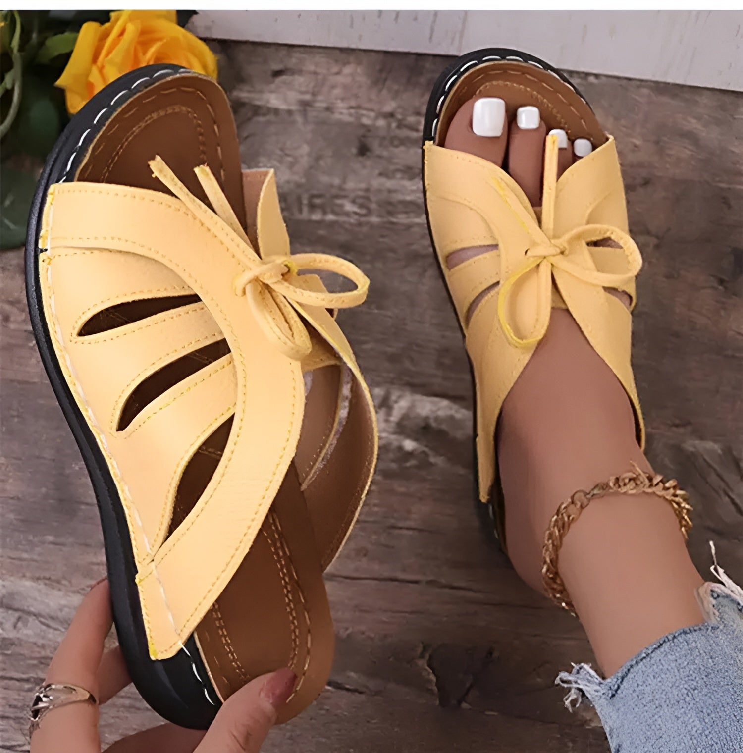 Women's Sandals with Bow and Wedge Heel – Orthopedic Insole