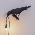 Raben-Tischlampe – Künstlerisches Design mit warmem Licht