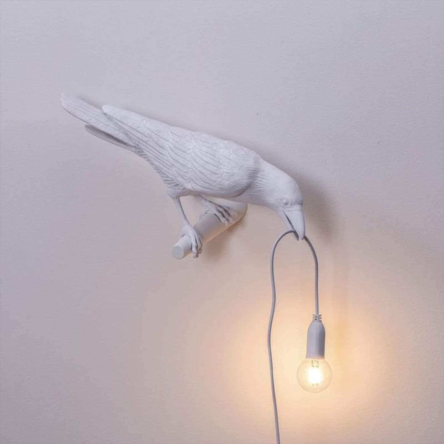 Raben-Tischlampe – Künstlerisches Design mit warmem Licht