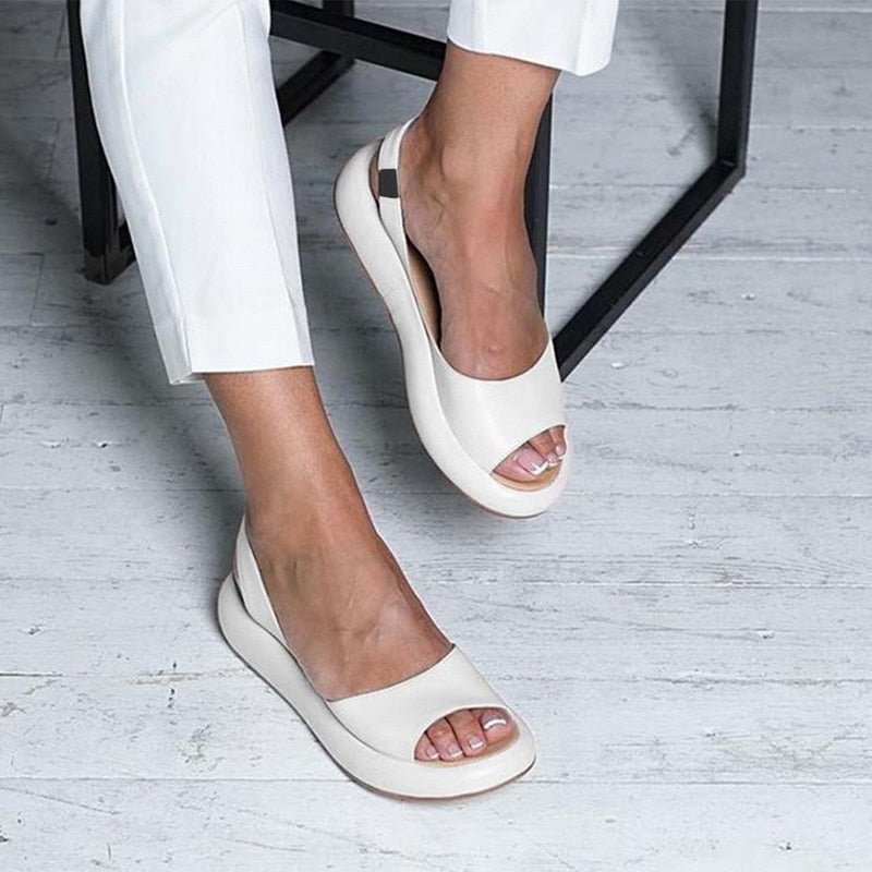 Plateau-Sandalen mit offener Zehenpartie
