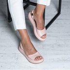 Plateau-Sandalen mit offener Zehenpartie