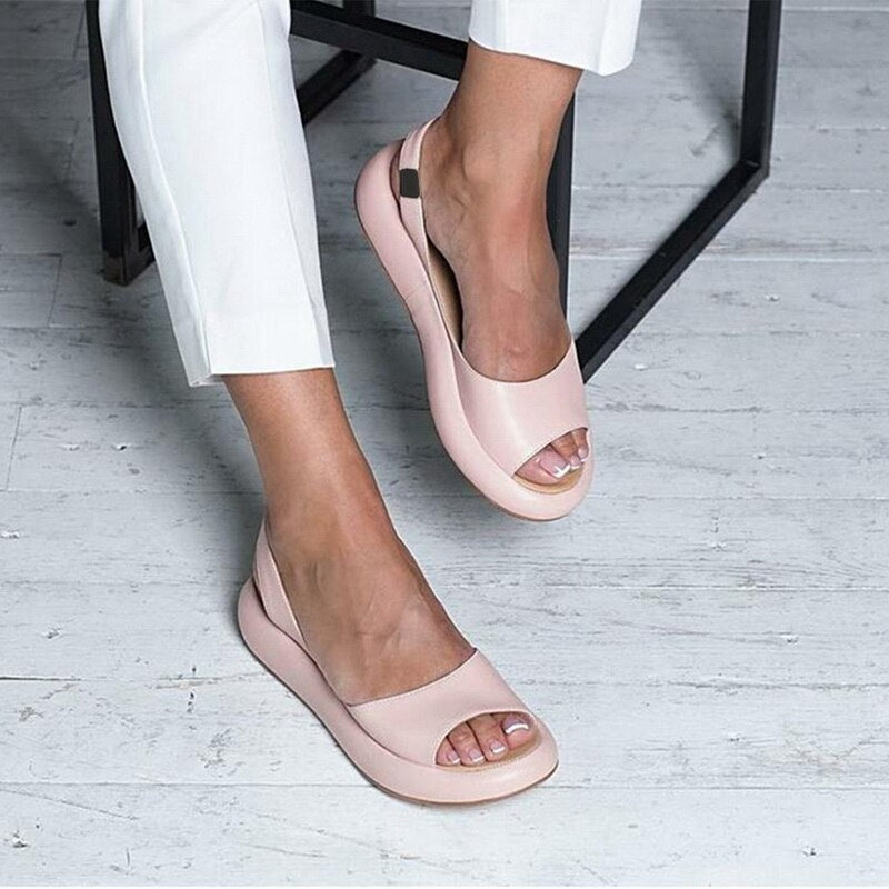 Plateau-Sandalen mit offener Zehenpartie