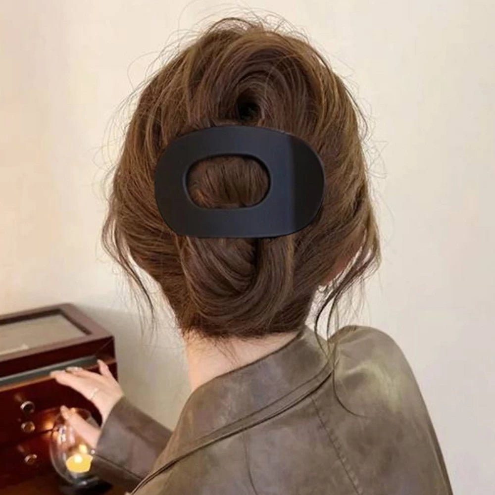 Large Matte Hair Clips – Secure Hold and Comfort