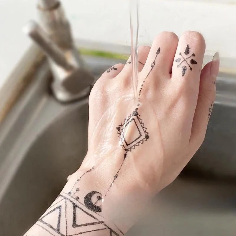 Temporäre Tattoo-Marker Set – 10 Farben mit Pinselspitze