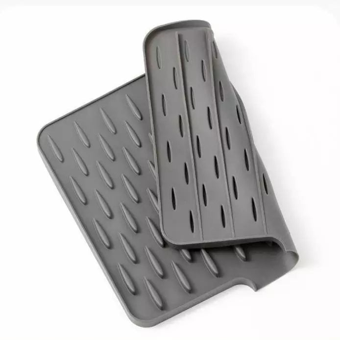 Silicone Drip Mat – Fast Drainage & Heat Resistant