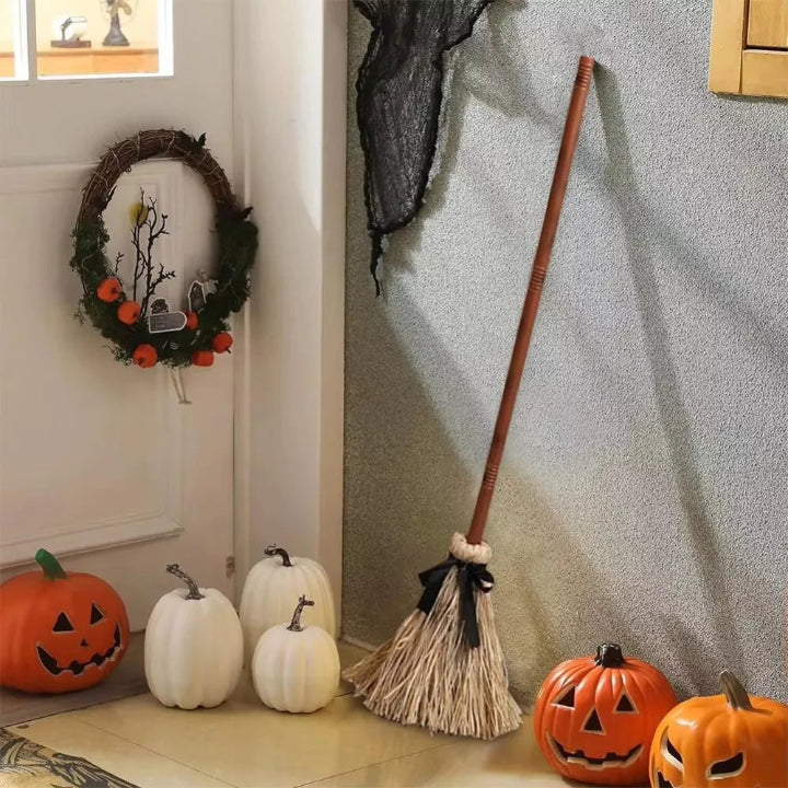 Hexenbesen mit Sound und Bewegung für Halloween