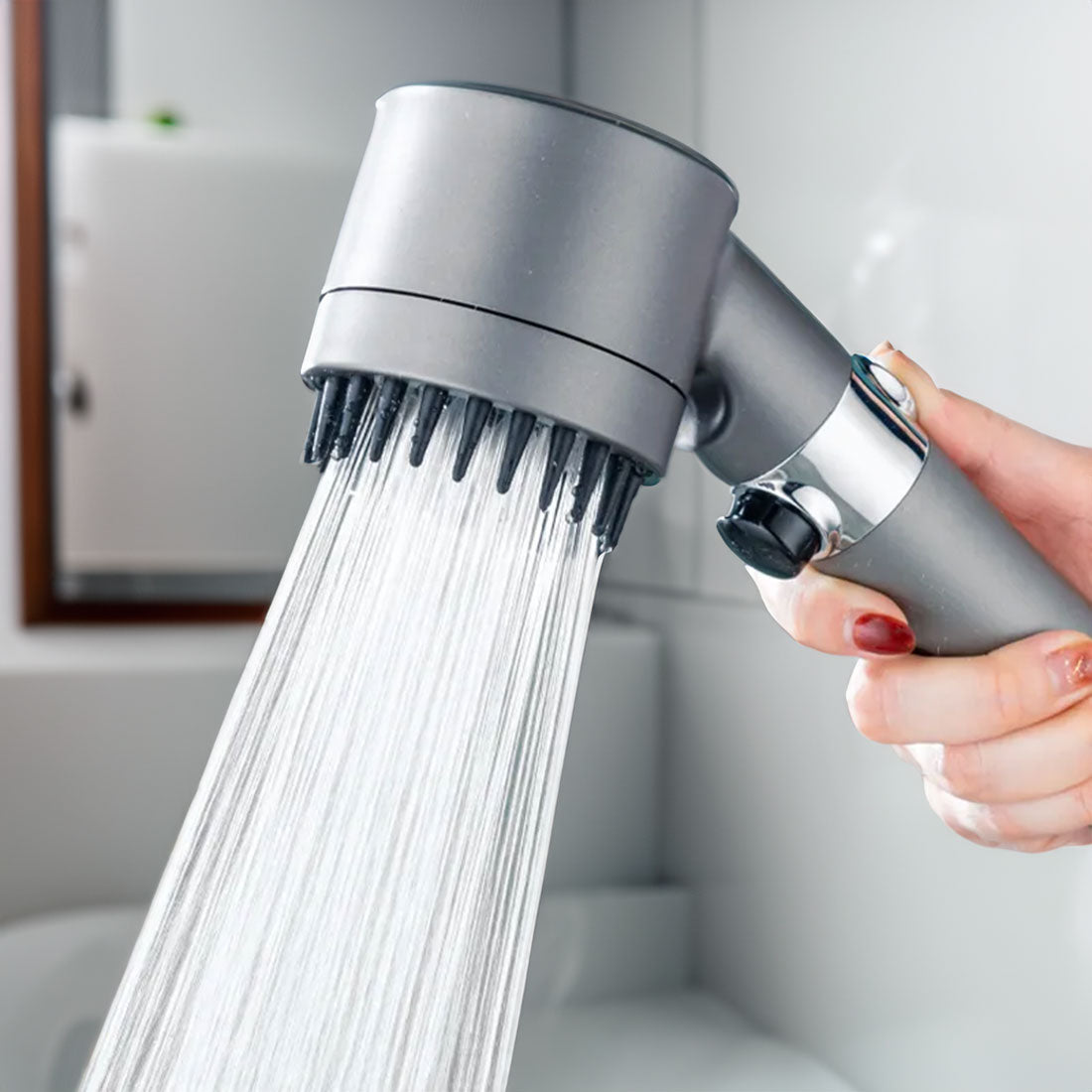 High-pressure shower head with water filter and 3 spray modes