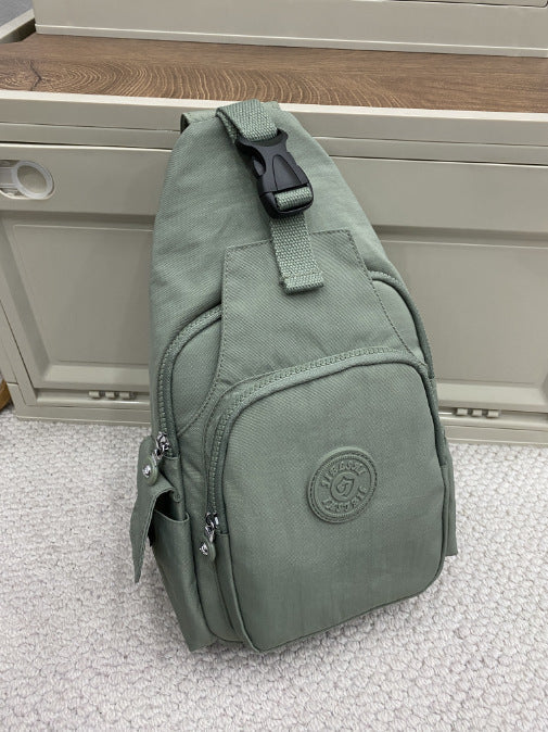 2-in-1 backpack convertible into handbag