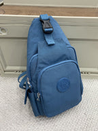 2-in-1 backpack convertible into handbag