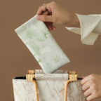 Self-closing glasses case with soft microfiber lining