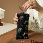 Self-closing glasses case with soft microfiber lining