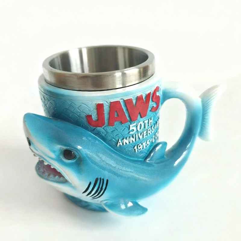 3D Mug with Engine Block Design – Artistic Coffee Cup