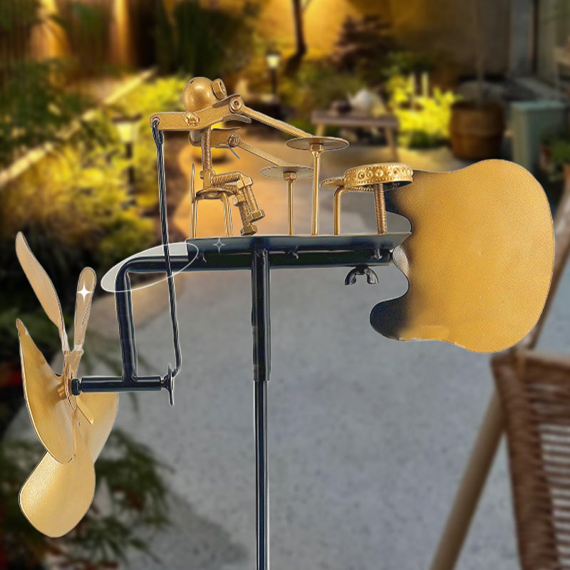 Windspiel Schlagzeuger – Kinetische Gartendekoration mit Musikmotiv