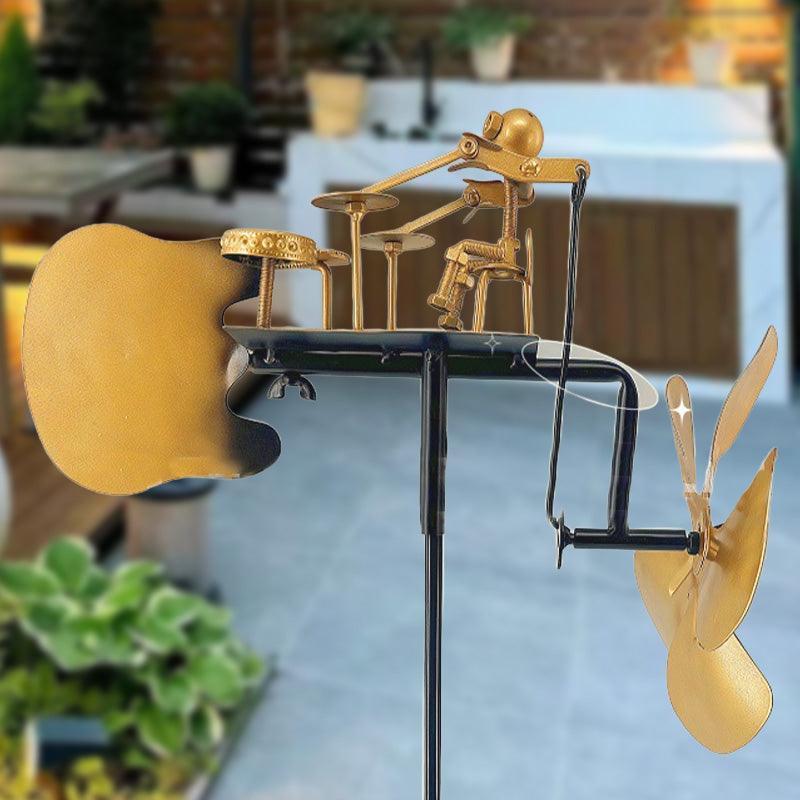Windspiel Schlagzeuger – Kinetische Gartendekoration mit Musikmotiv