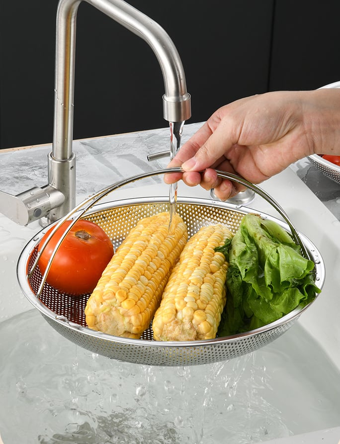 Stainless Steel Steam Insert with Handle – Multifunctional