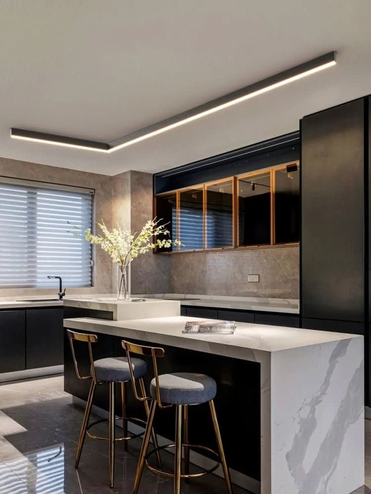 Minimalist LED ceiling light – Scandinavian design, flicker-free light