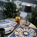 Wireless LED Table Lamp with Touch Dimmer – Cable-Free, Pure Atmosphere