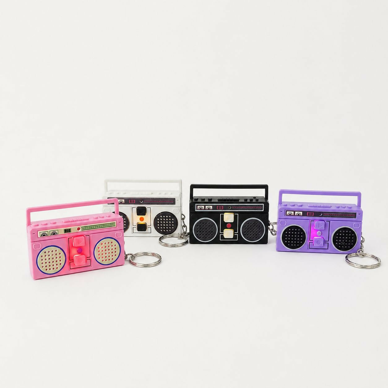 Mini Sprachrekorder Schlüsselanhänger im Retro-Radio-Design
